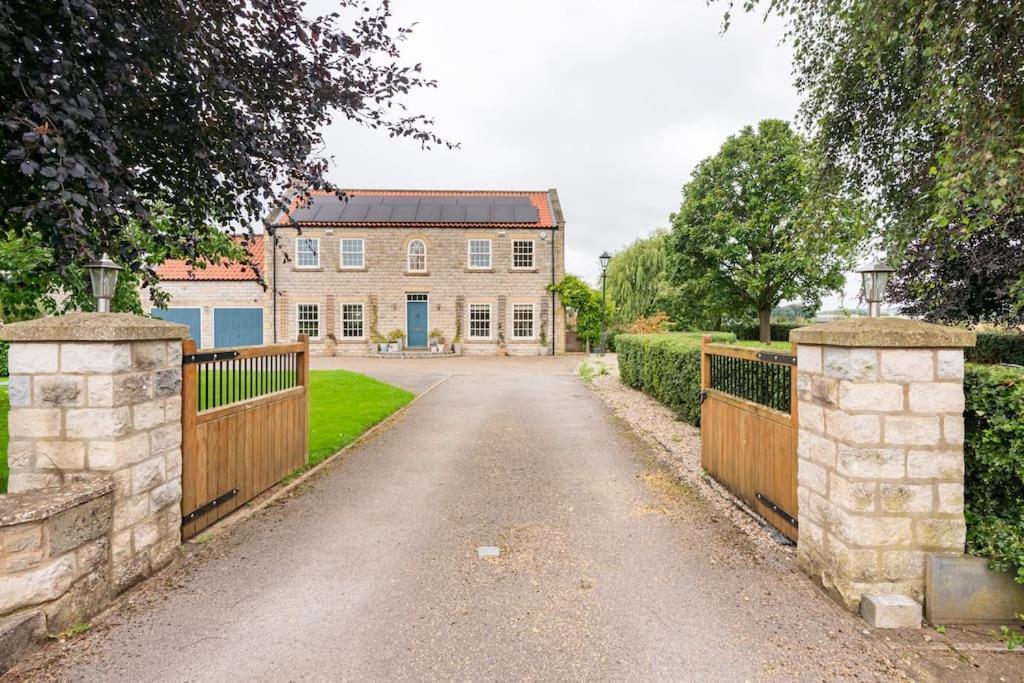 Millfield Cottage York Exterior photo